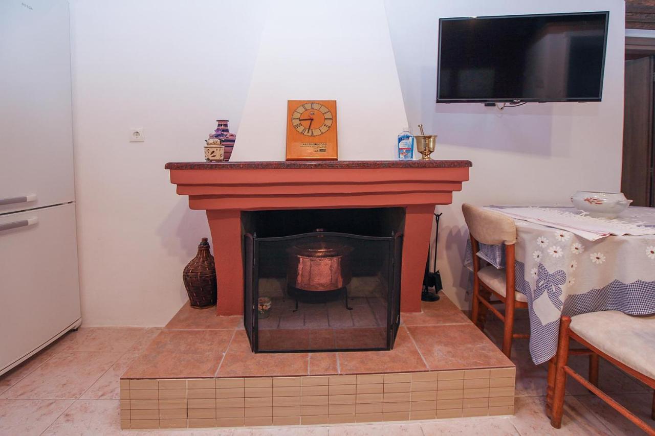 Traditional Guesthouse Asimakis Anifion Экстерьер фото