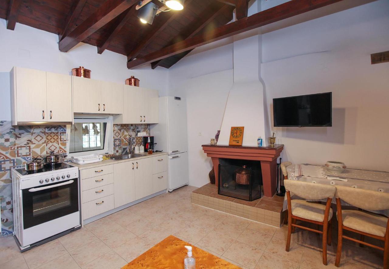 Traditional Guesthouse Asimakis Anifion Экстерьер фото